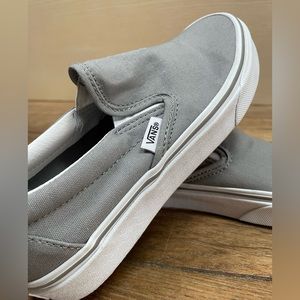 Vans slip on